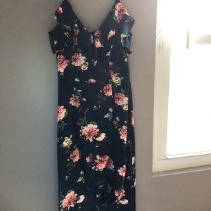 Cute Floral Maxi Dress.